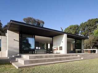 Flat-Roof-Porch-Home