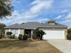 architectural shingle home with few valleys-Oct-05-2022-06-01-23-07-PM