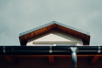 Gable roof and half round gutter