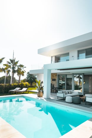 backyard pool of white modern home
