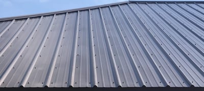 metal roof with exposed fasteners 