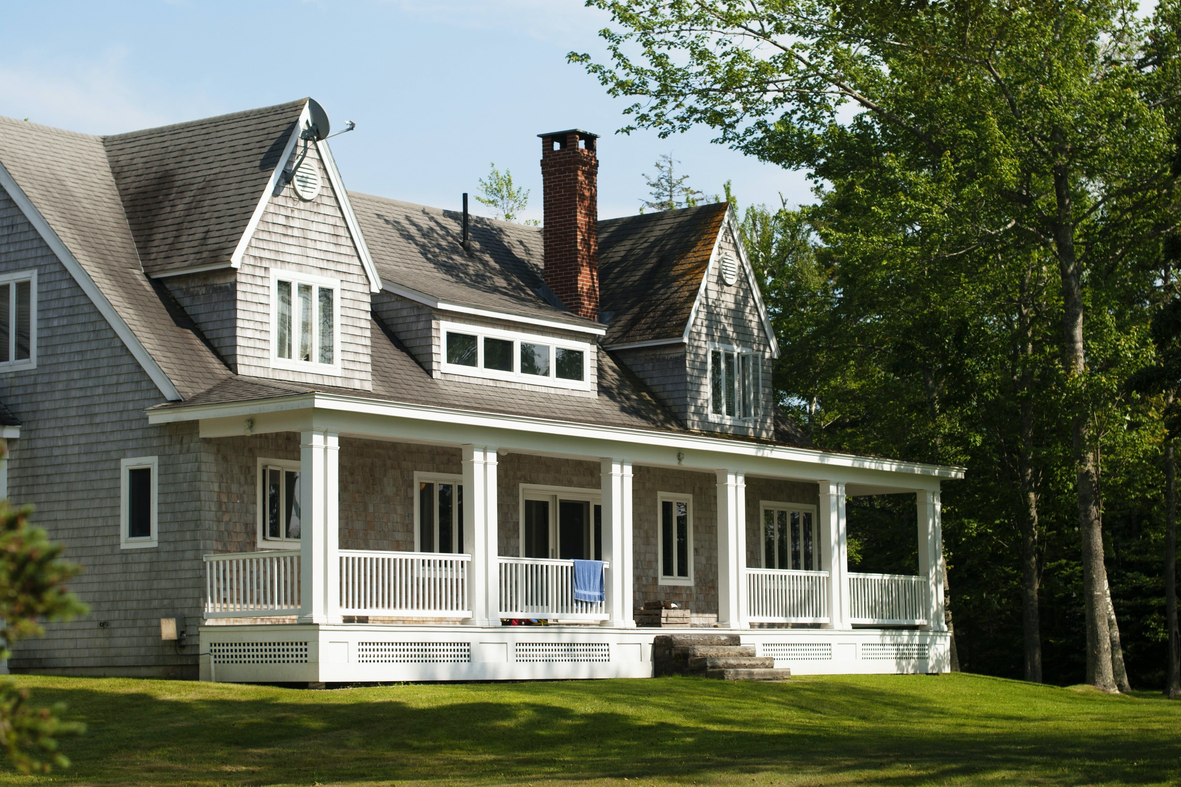 asphalt shingle roof on farmhouse style home