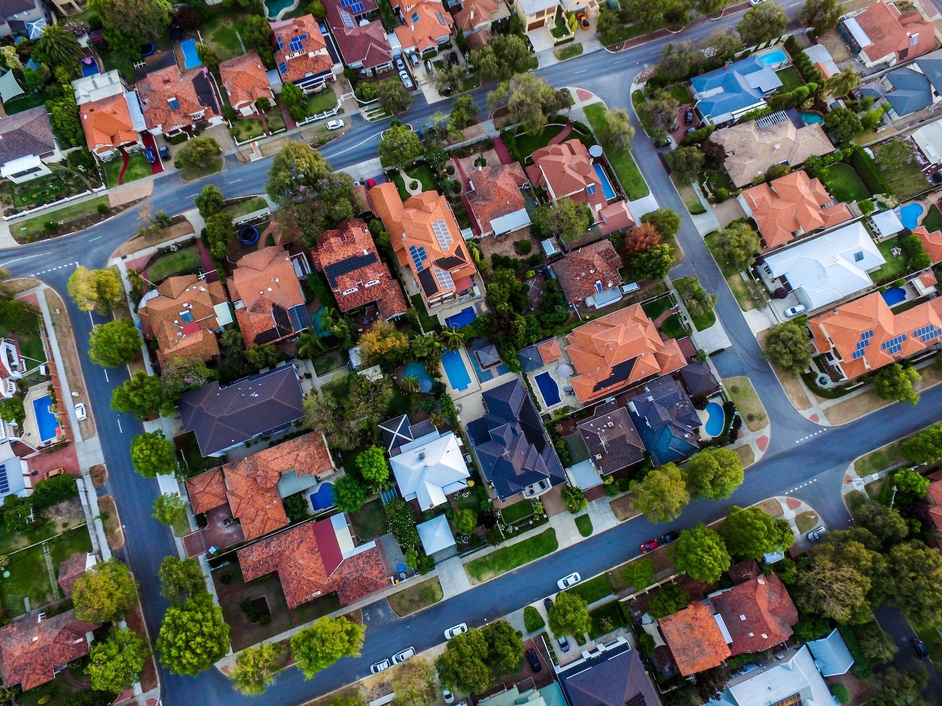 birds eye view of neighborhood