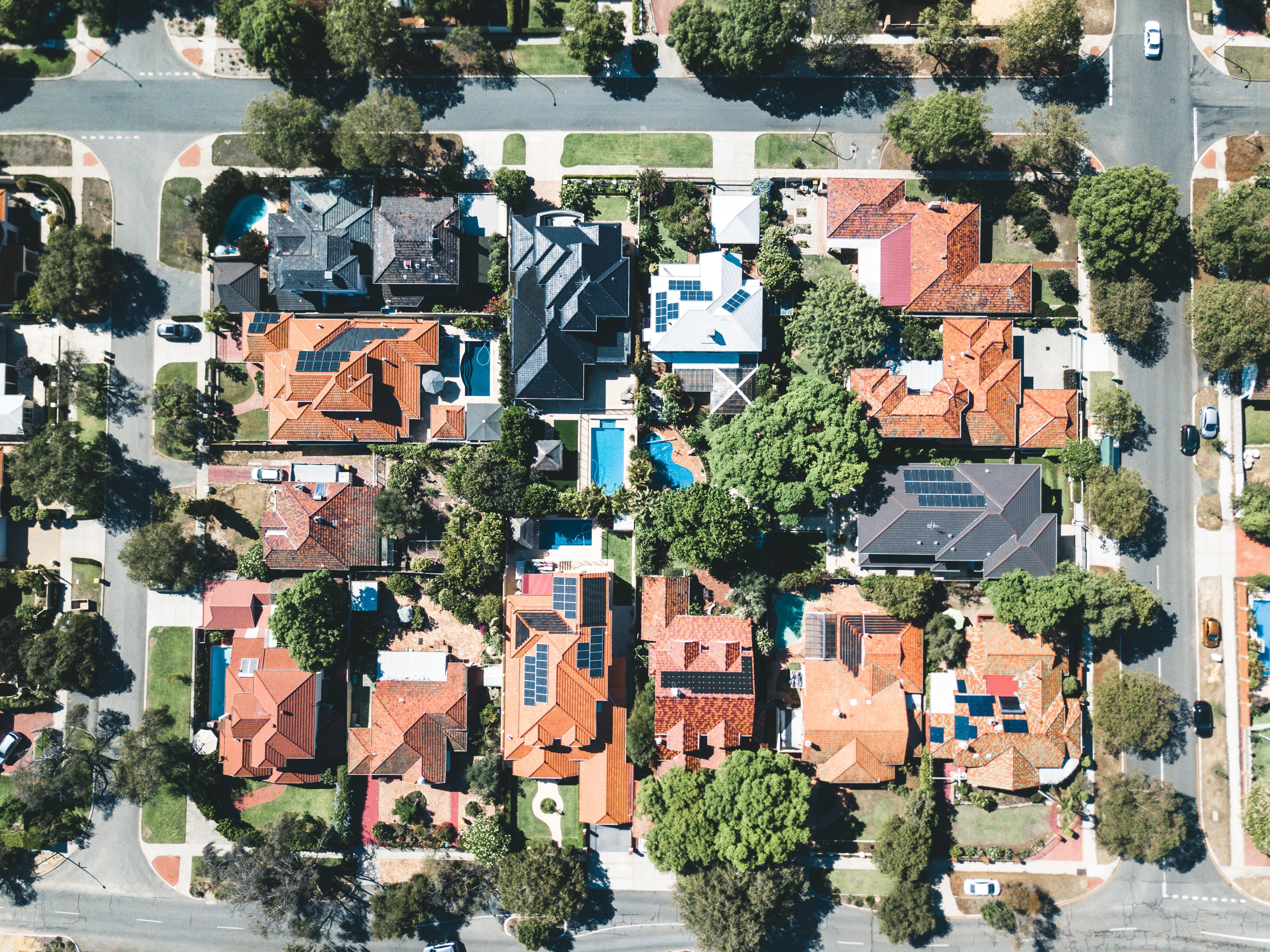 birds eye view of residential neighborhood 